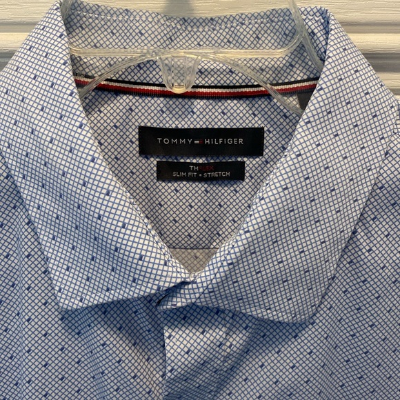 TOMMY Hilfiger shirt - Picture 2 of 7